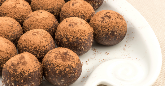 Keto recipe: Chocolate Granola Bombs 