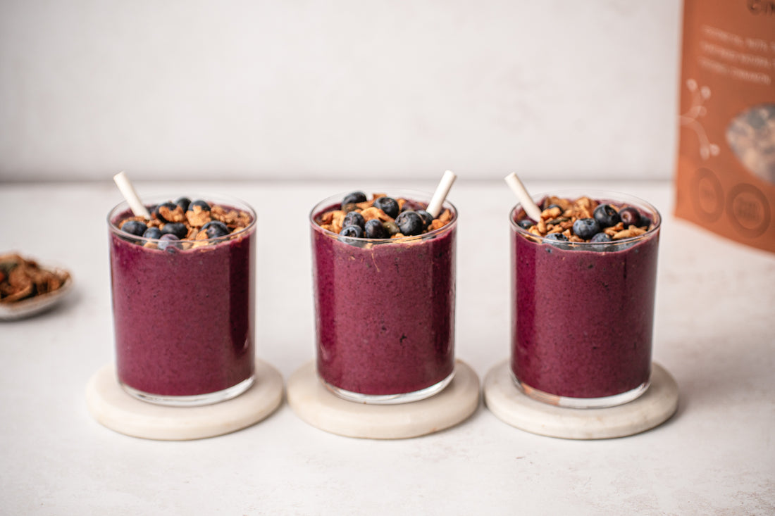 keto blueberry breakfast smoothie